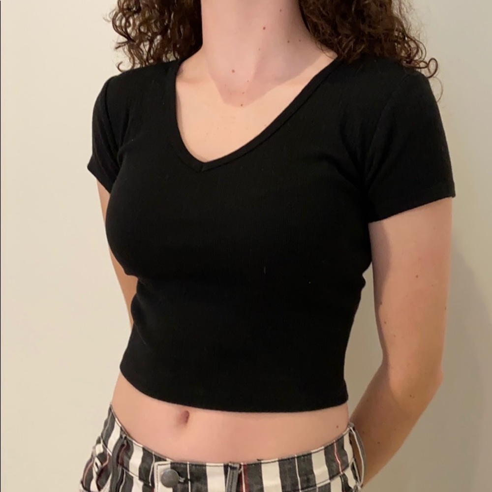 Brandy Melville t shirt